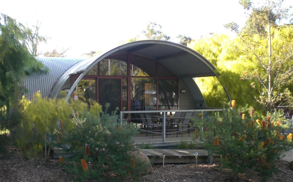 Mallacoota'S Shady Gully Caravan Park Bagian luar foto