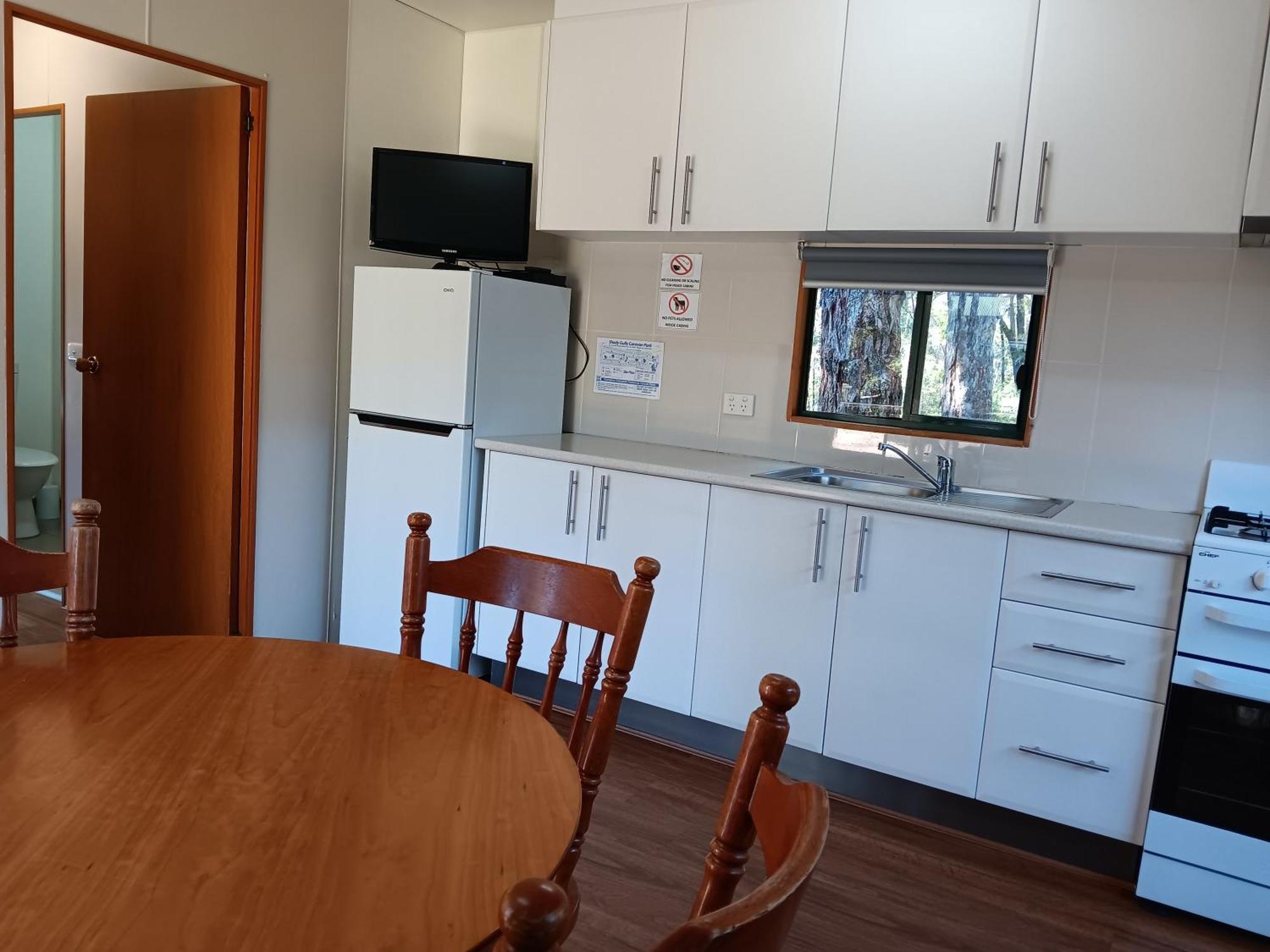 Mallacoota'S Shady Gully Caravan Park Bagian luar foto