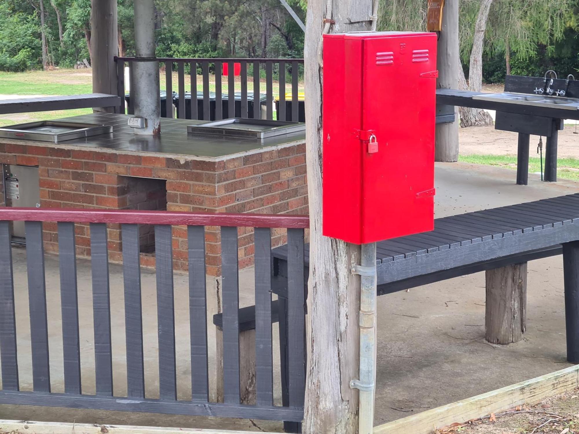 Mallacoota'S Shady Gully Caravan Park Bagian luar foto