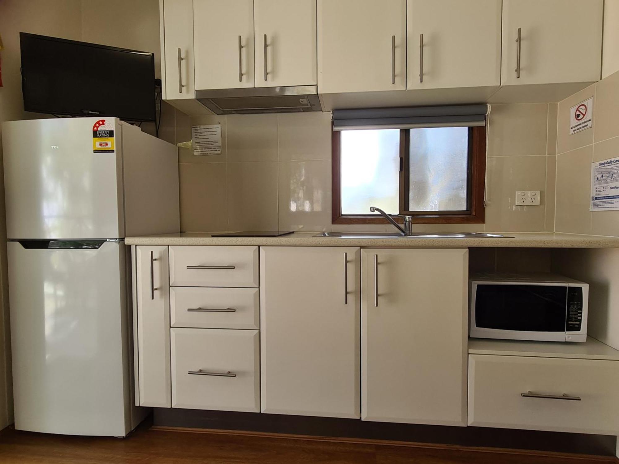 Mallacoota'S Shady Gully Caravan Park Bagian luar foto