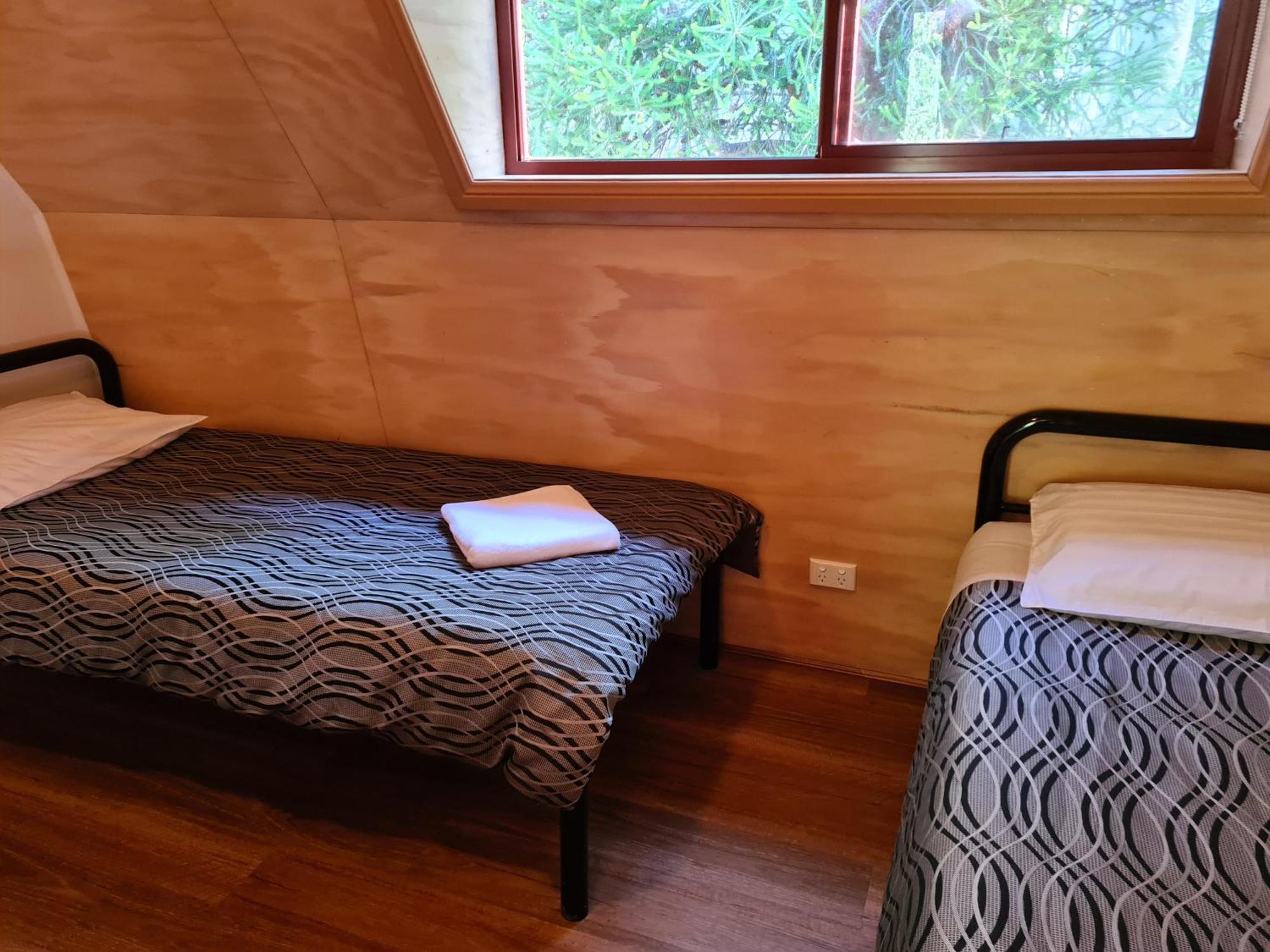 Mallacoota'S Shady Gully Caravan Park Bagian luar foto
