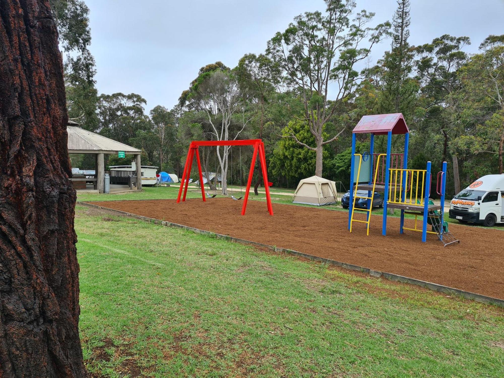Mallacoota'S Shady Gully Caravan Park Bagian luar foto