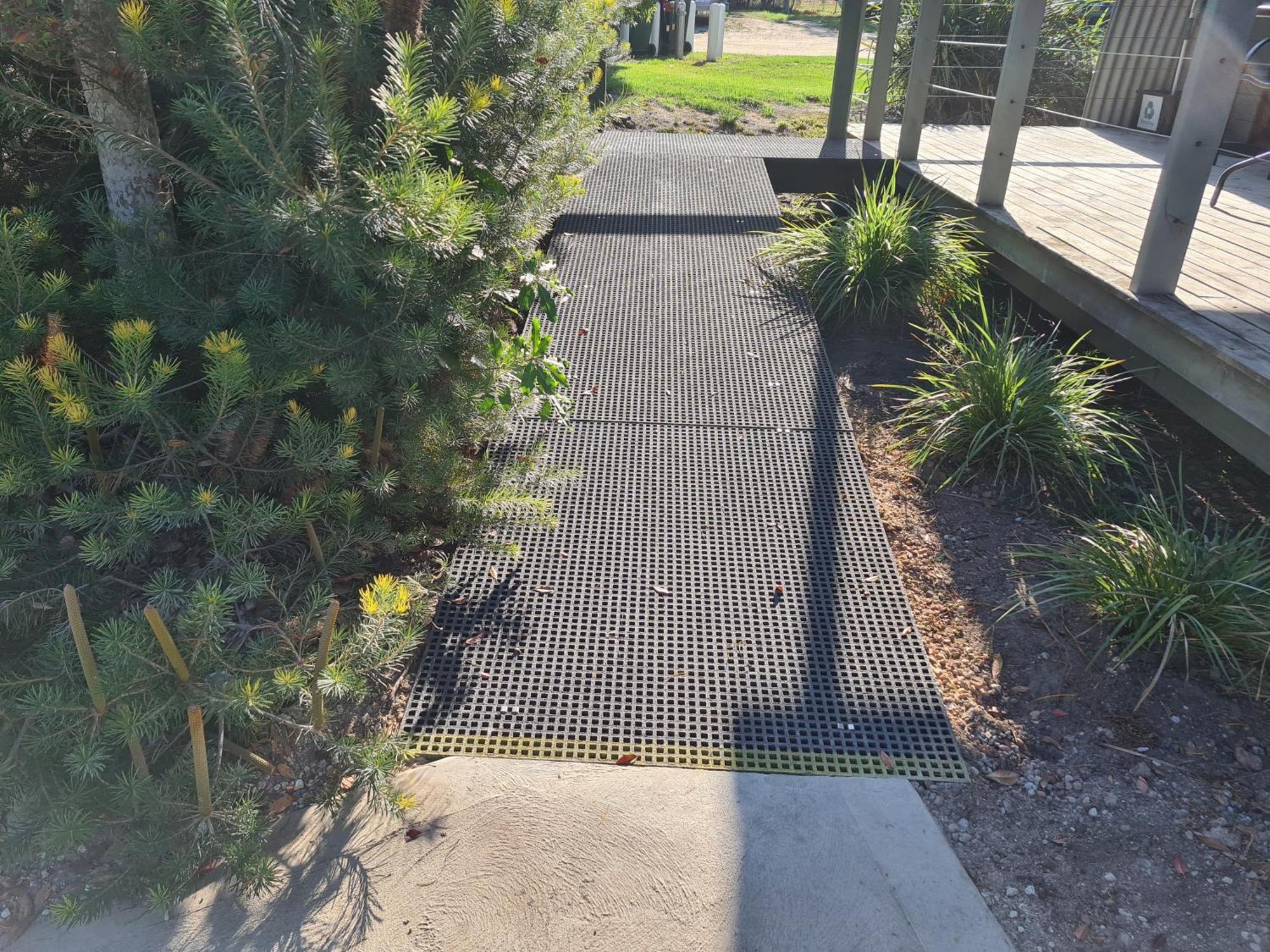 Mallacoota'S Shady Gully Caravan Park Bagian luar foto