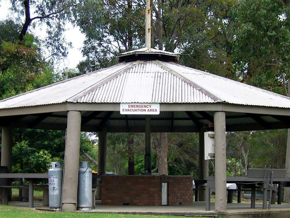 Mallacoota'S Shady Gully Caravan Park Bagian luar foto