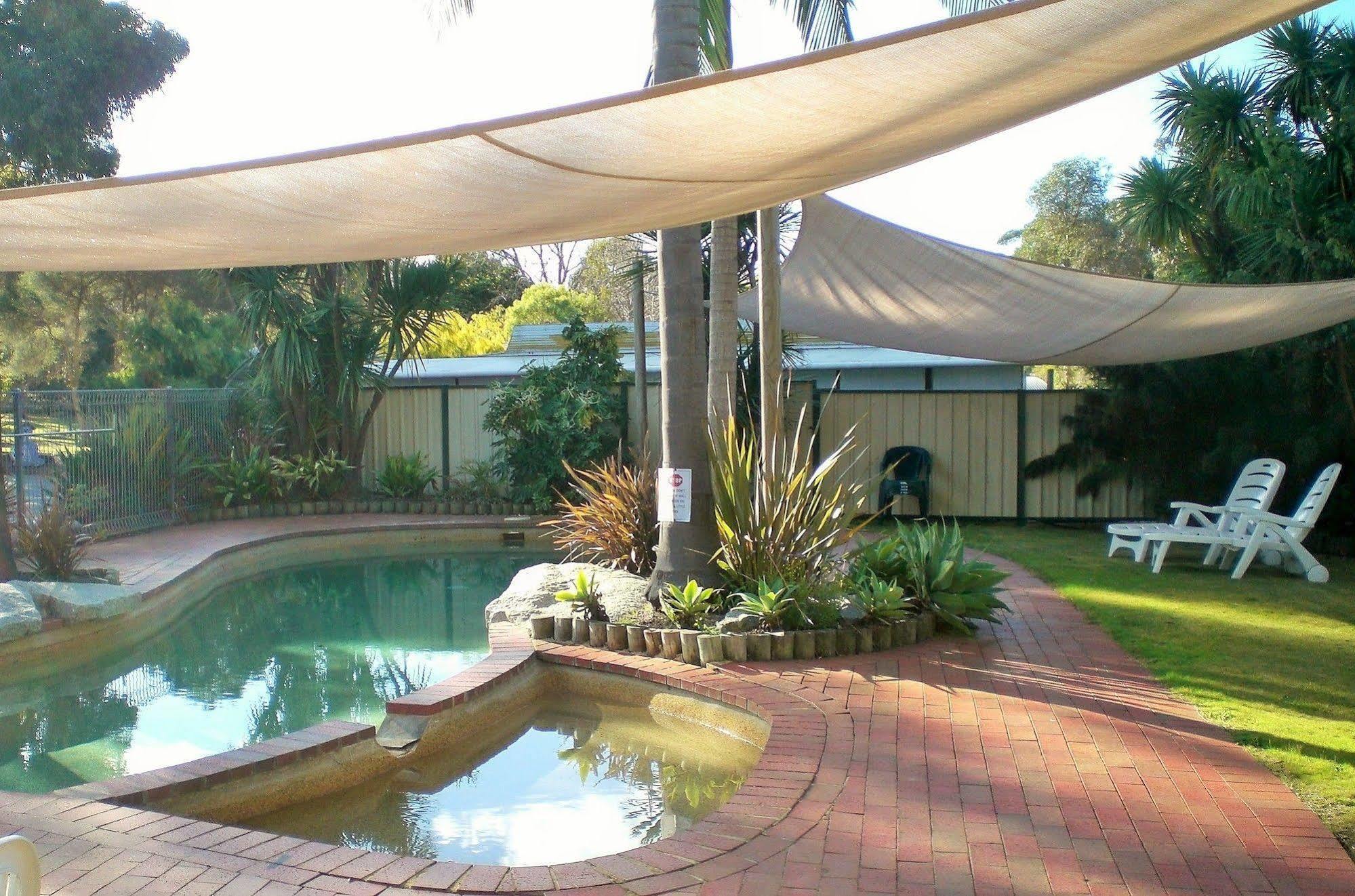 Mallacoota'S Shady Gully Caravan Park Bagian luar foto